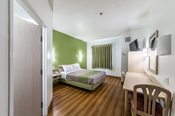 room-image