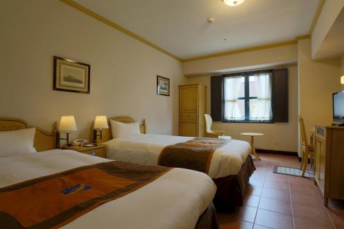 room-image