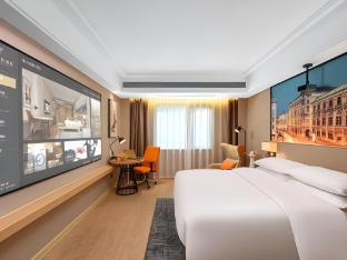 room-image