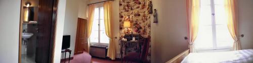 room-image