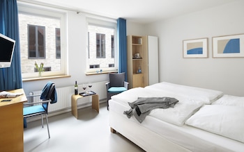 room-image