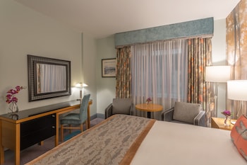 room-image