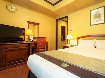 room-image