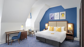 room-image