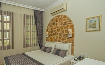 room-image