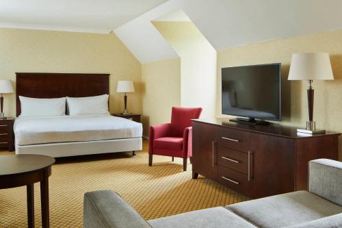 room-image