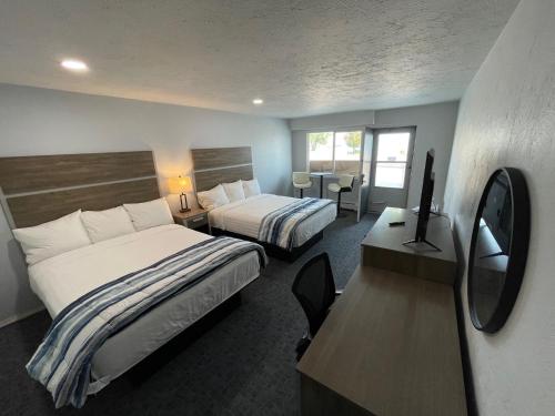room-image