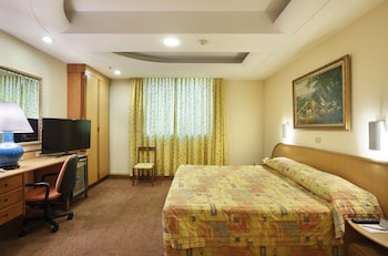 room-image