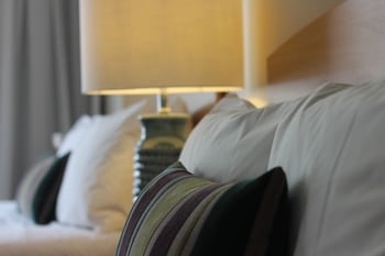 room-image