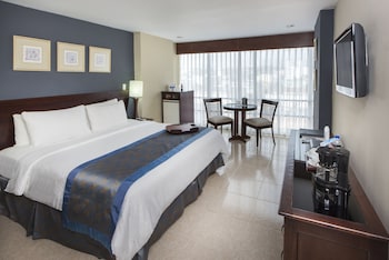 room-image