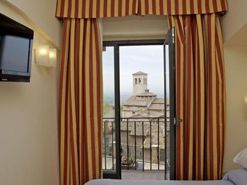 room-image