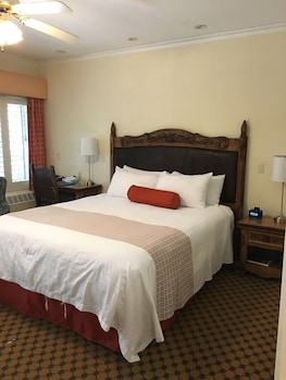room-image
