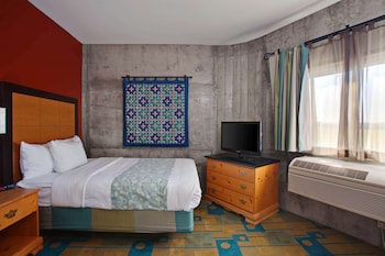 room-image