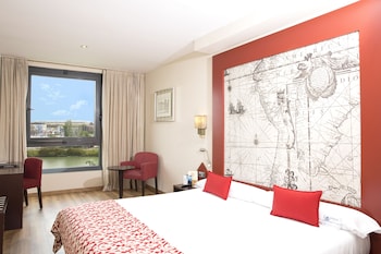 room-image