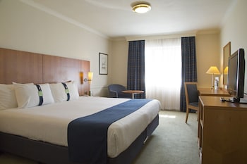 room-image