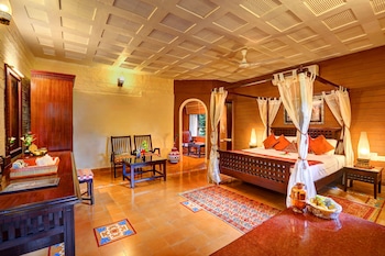 room-image