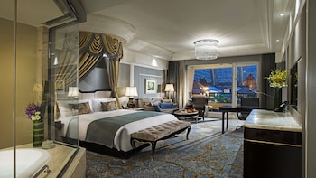 room-image