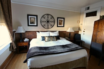room-image