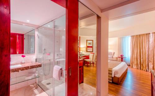 room-image