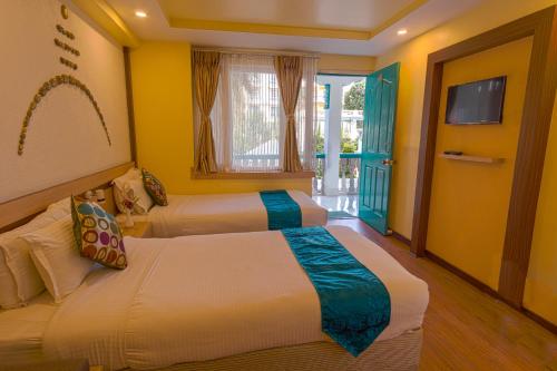 room-image