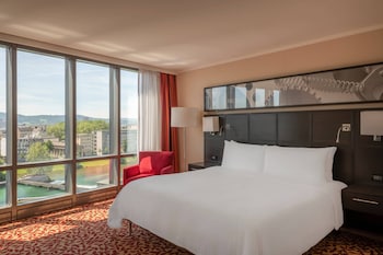 room-image