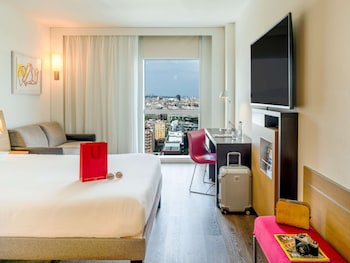 room-image