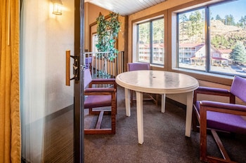 room-image