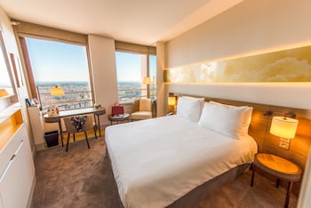 room-image
