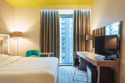 room-image