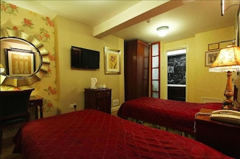 room-image