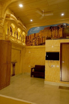 room-image