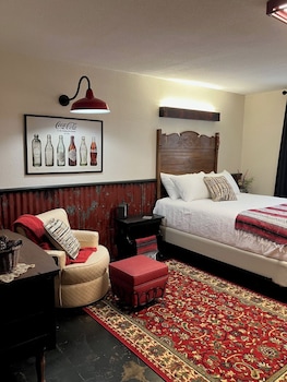 room-image