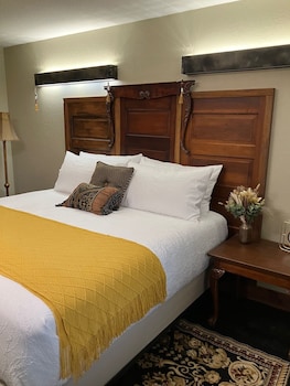 room-image