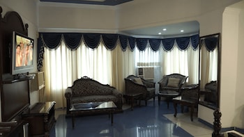 room-image