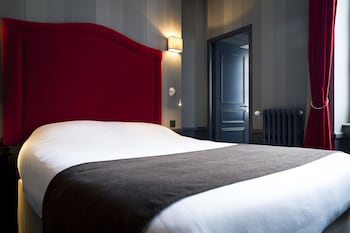 room-image