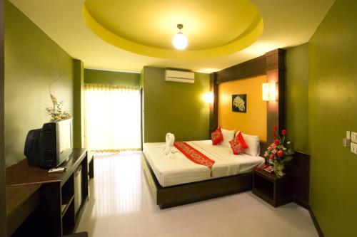 room-image