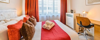 room-image