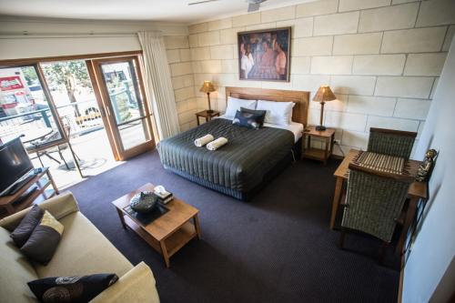 room-image