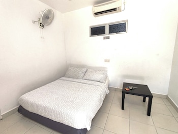 room-image