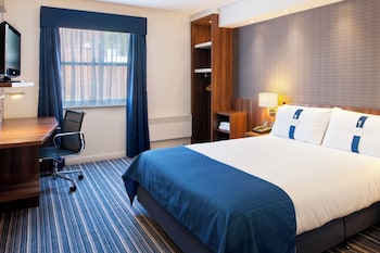 room-image
