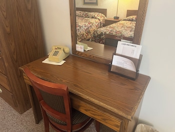 room-image