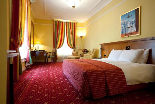 room-image
