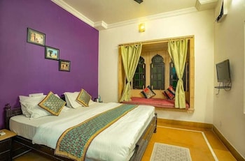 room-image