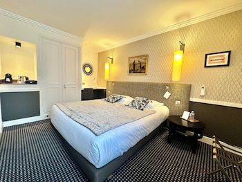 room-image