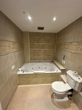 room-image