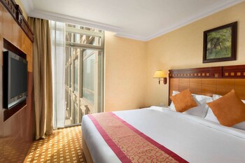 room-image
