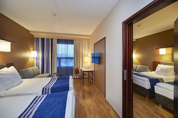 room-image