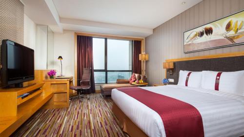 room-image