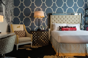 room-image