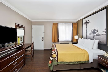 room-image